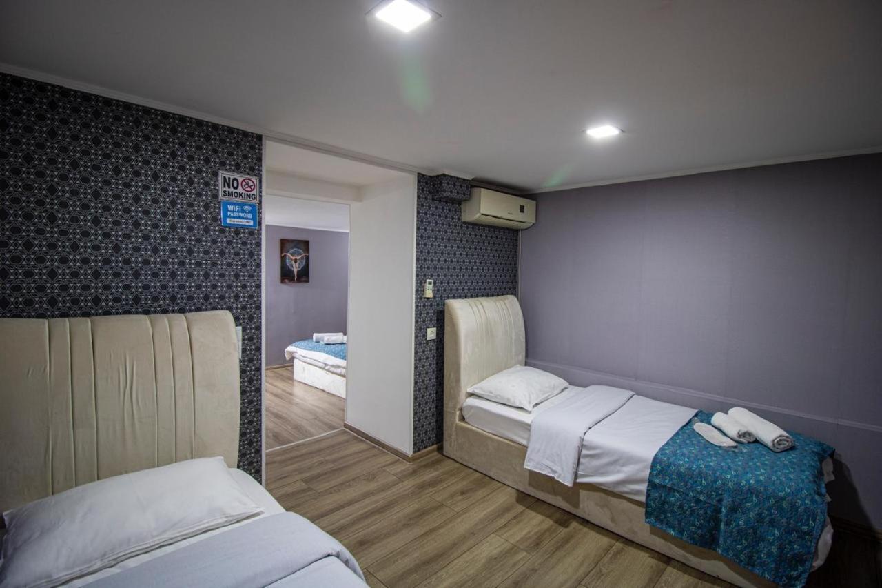 Hotelharmony Tiflis Exterior foto